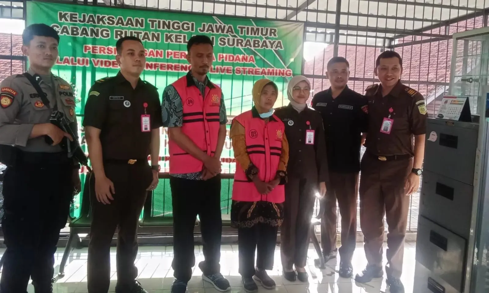 Pungli PTSL, Kades dan Sekdes Kletek Taman Ditahan Kejari Sidoarjo