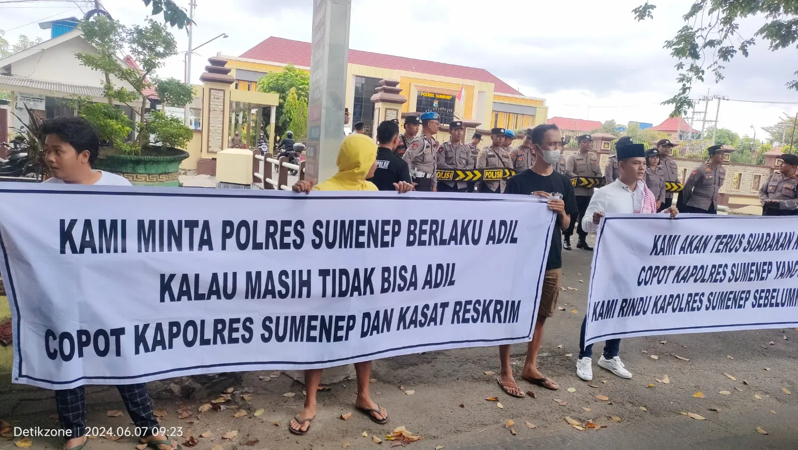 Polres Sumenep Berat Sebelah Tangani Kasus Saling Lapor, Keluarga Dila Minta Para Pelaku Juga Ditahan