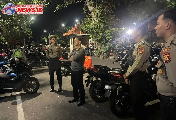 Kapolres Badung AKBP Teguh Priyo Wasono Pantau Sitkamtibmas Wilayah Petitenget