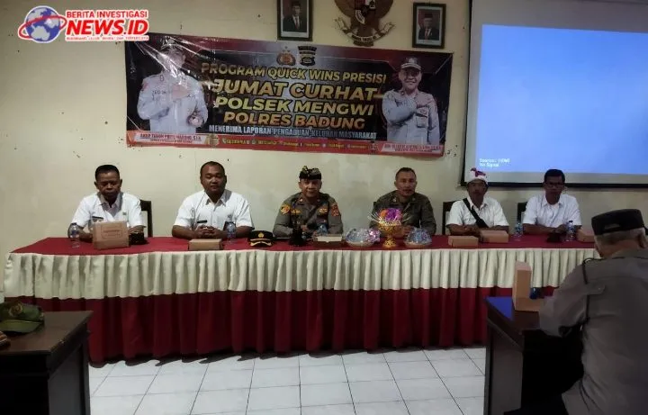 Kapolsek Mengwi Gelar Jumat Curhat Bersama Pecalang dan Linmas Desa Baha