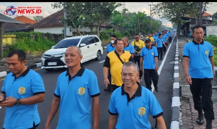 Sabtu Sehat Kapolsek Mengwi Pimpin Jalan Santai