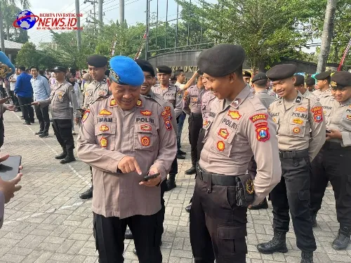 Polres Nganjuk Gencar Lakukan Razia Aplikasi Judi Online di HP Anggota