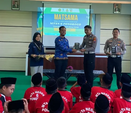 Program Mahameru Lantas, Polres Ponorogo Edukasi Pelajar Tertib Berlalu-lintas