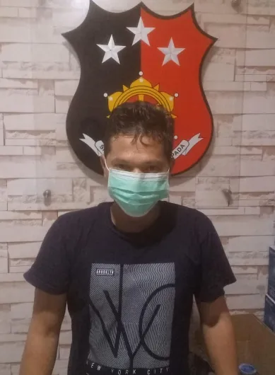 Polsek Krembangan Amankan Pelaku Judi Online Saat Menunggu Keberangkatan Kapal