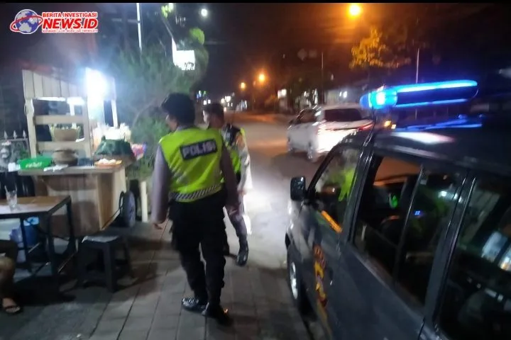 Imbauan Kamtibmas, Patroli Biru Polsek Abiansemal Sambangi PKL