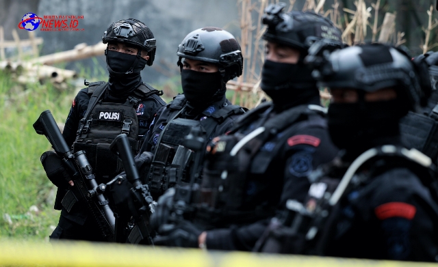 Polri Tangkap "Calon Pengantin" Bom Bunuh Diri di Batu Malang