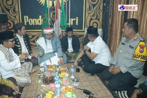 Polres Gresik Siagakan Personel Gabungan Pengamanan Haul Mbah Zainal Abidin