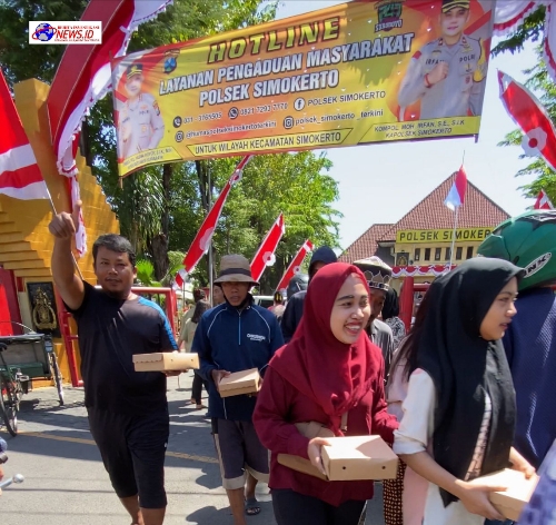 Wajah Masyarakat Surabaya Kembali Tersenyum di Hari Jumat Berkah Akibat Aksi Mulia Yang Kerap Dilakukan Oleh Kapolsek Simokerto 