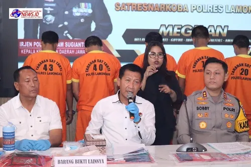 Berhasil Amankan 8 Tersangka Pengedar Sabu, Polres Lamongan Selamatkan Ratusan Orang Dari Ancaman Narkoba