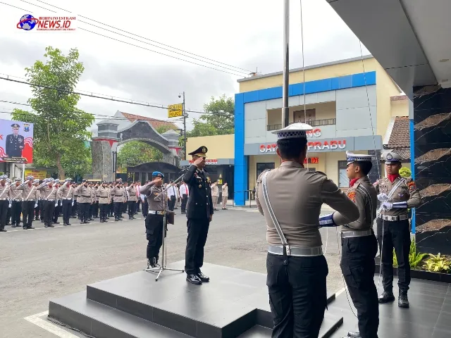 Wakapolres Pimpin Upacara Memperingati HUT RI ke-79 Republik Indonesia di Polres Tulungagung