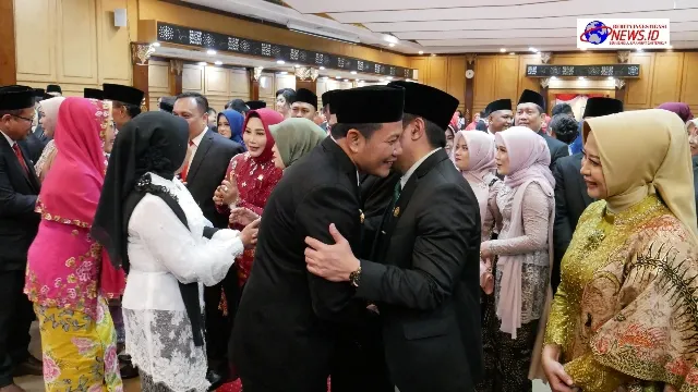 Hadiri Pelantikan 50 Anggota DPRD, Plt. Bupati Sidoarjo Ajak Legislatif Jalin Kerjasama Baik Dengan Eksekutif
