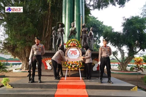 Peringati Hari Jadi ke-76 Polwan Polres Ponorogo Gelar Ziarah ke Makam Pahlawan