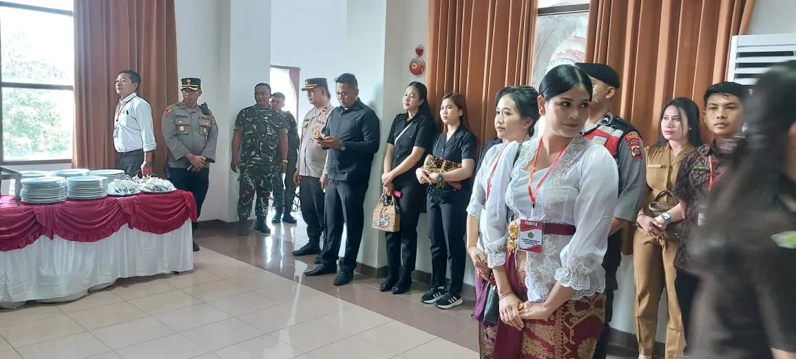Polres Gianyar Laksanakan Pengamanan Pelantikan Anggota DPRD Kabupaten Gianyar
