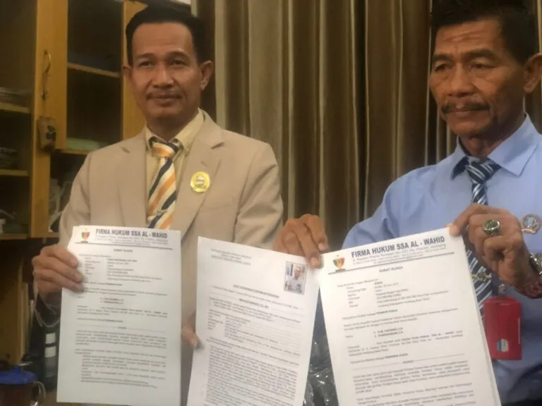Buntut Unggahan Video Mesum Pejabat Diknas Jombang, Akun Facebook Siska S Resmi Dilaporkan 