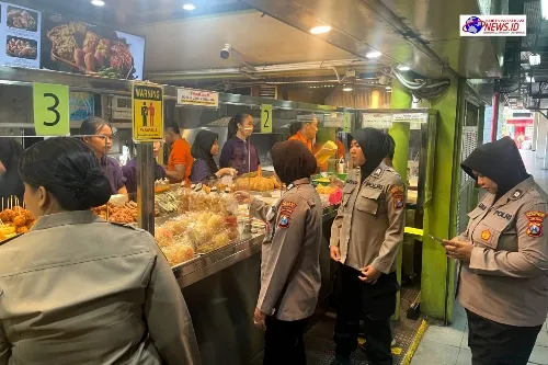 Hari Jadi ke 76, Polwan Polres Pelabuhan Tanjung Perak Hadir Ditengah Masyarakat Melalui Patroli Objek Vital