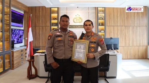 Kadivhumas Sampaikan Apresiasi Kapolri ke Anggota Yang Jadi Penggali Kubur