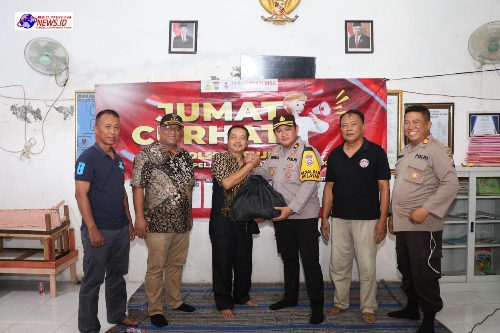 Jumat Curhat, Polres Pelabuhan Tanjung Perak Ajak Warga Cegah Kenakalan Remaja dan Jaga Kamtibmas Jelang Pilkada 2024