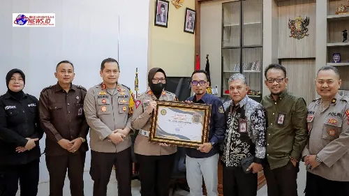 Satlantas Polres Sumenep Raih Penghargaan Badan Publik Informatif Dari Komisi Informasi