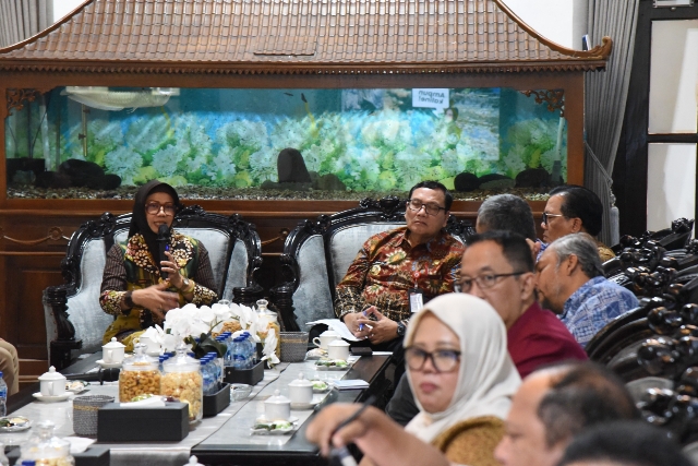 Pemerintah Kabupaten Sidoarjo Terima Kunjungan Studi Banding Pjs. Bupati Bogor Terkait Pengolahan Sampah