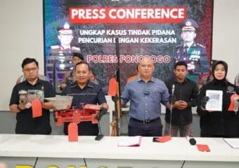 Polres Ponorogo Berhasil Amankan Tersangka Pencuri yang Pukul Korban Pakai Kunci Inggris