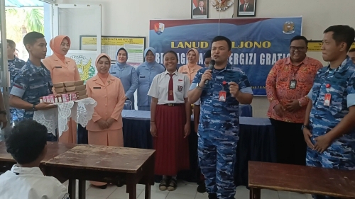 Danlanud Muljono Kolonel Pnb Ahmad Putra Utama Tarigan Turut Sukseskan Program MBG Yang Diusung Presiden Prabowo - Gibran