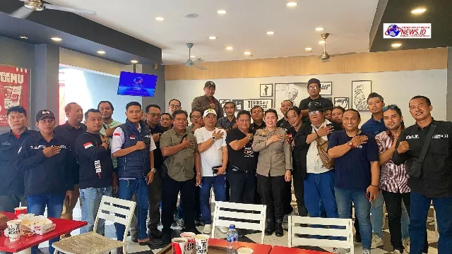 Seluruh Pimpinan Redaksi Se Kota Surabaya Ajak Humas Polrestabes Gathering Bersama Untuk Ciptakan Pilkada Serentak 2024 Dengan Damai dan Kondusif