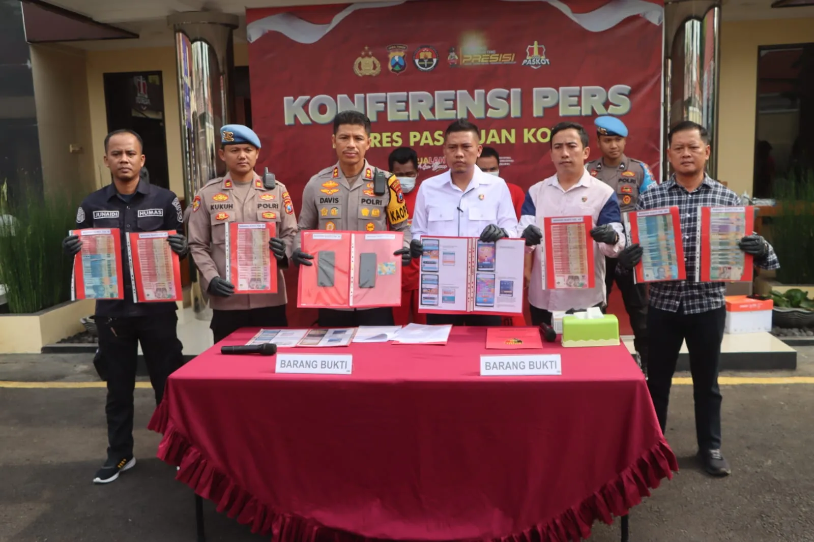 Polres Pasuruan Kota Berhasil Amankan Dua Tersangka Judi Online