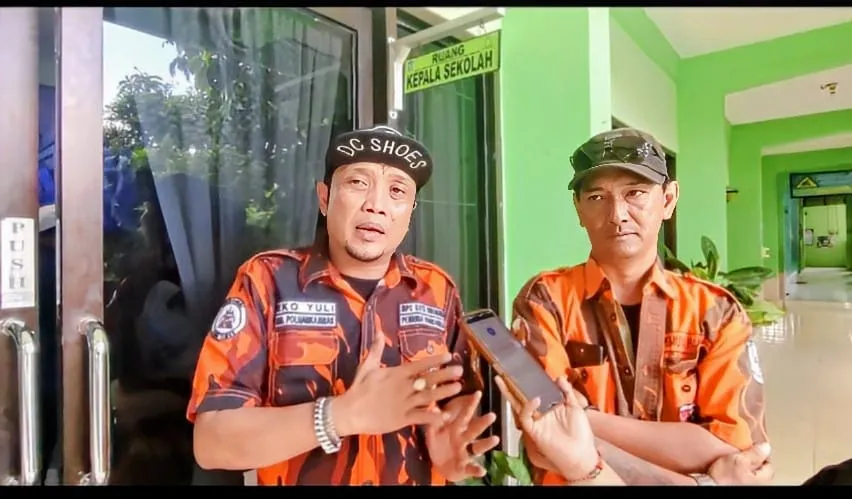 Pengurus MPC Pemuda Pancasila Kota Surabaya Sesalkan Adanya Perlakuan Bullying Pada Putrinya di SMPN 26 Surabaya