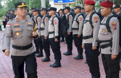 Polres Kupang Gelar Apel Pergeseran Pasukan dan Kawal Ketat Distribusi Logistik Untuk Pilkada Serentak 2024