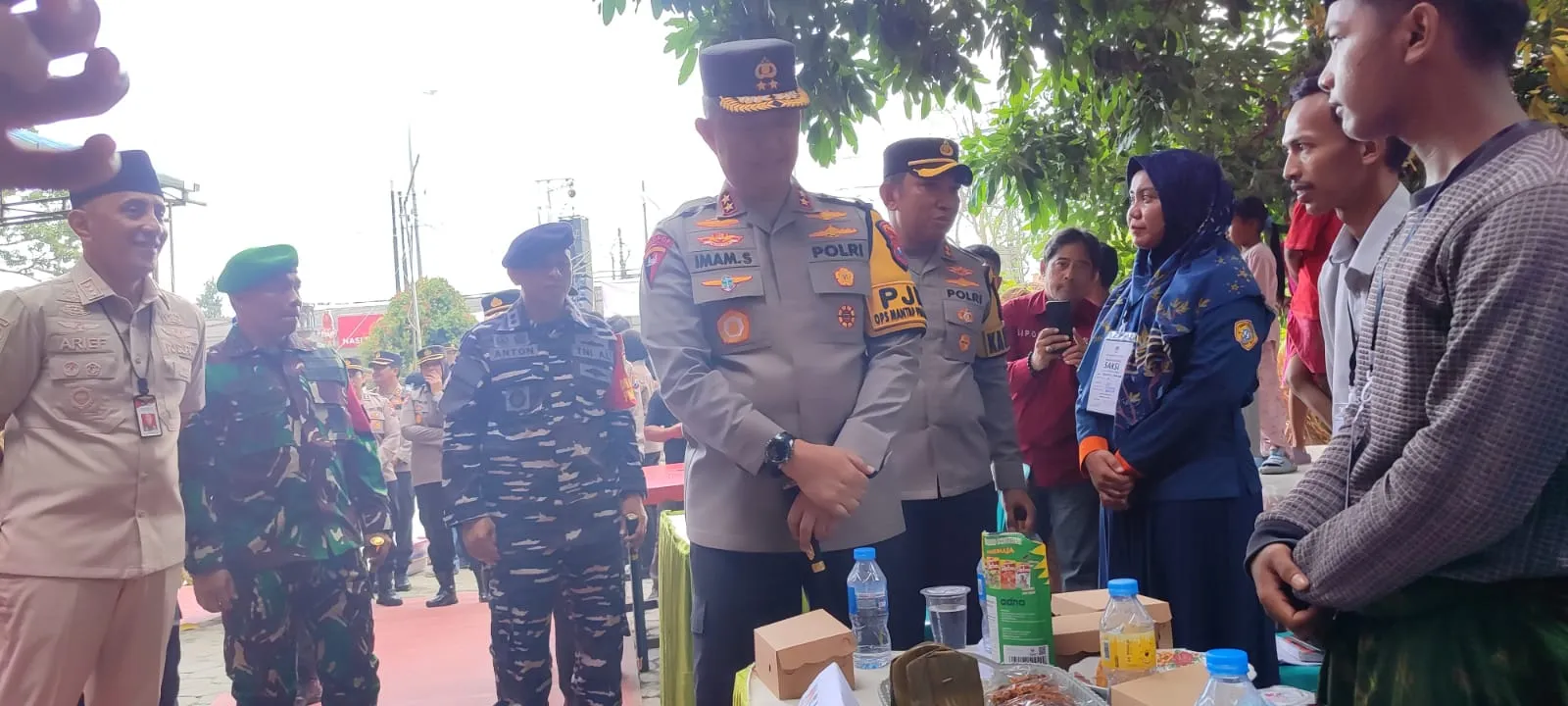 Dandim Bangkalan Bersama Forkopimda Laksanakan Patroli di Hari pemungutan Suara