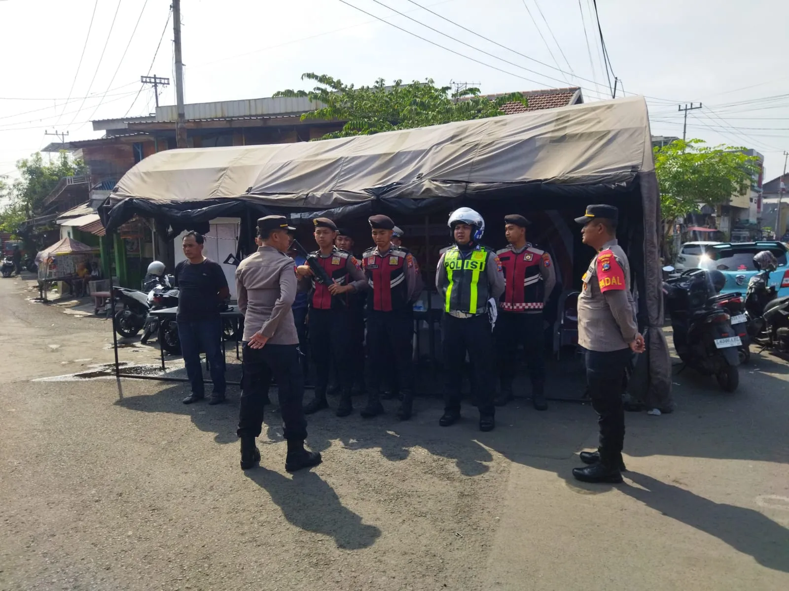 Polres Pelabuhan Tanjung Perak Bangun Posko Cegah Peredaran Narkoba di Jalan Kunti Perapatan Surabaya