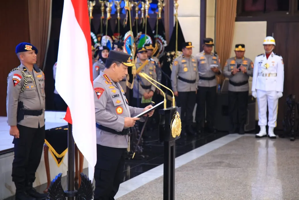 Polri Gelar Upacara Korps Raport Kenaikan Pangkat Pejabat Tinggi
