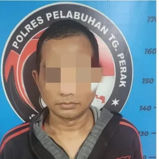 Seorang Kurir Beserta Barang Bukti 57.315 Pil LL, Berhasil Diciduk Satresnarkoba Polres Pelabuhan Tanjung Perak