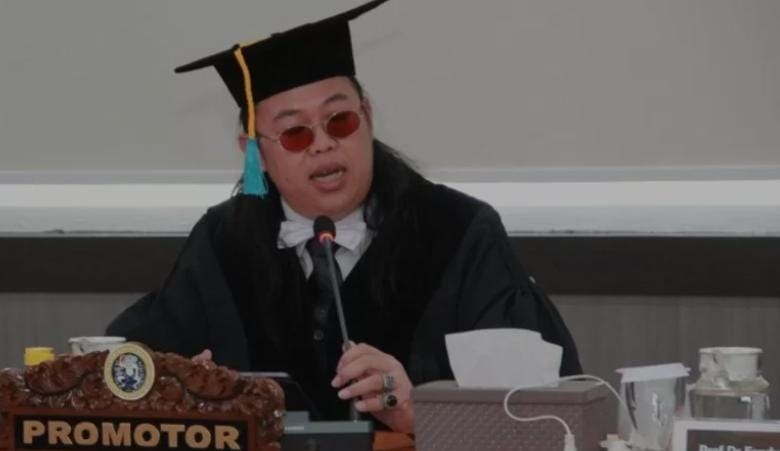 Guru Besar UNAIR Surabaya Tolak Wacana Polri di Bawah Kemendagri Atau TNI