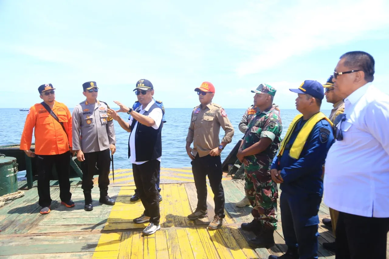 Peringati Hari Jadi Polairud ke -74, Polres Probolinggo dan Forkopimda Gelar Baksos di Pulau Gili Ketapang