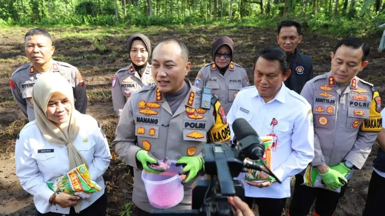 Polresta Malang Kota Tanam Jagung Varietas Unggul, Komitmen Dukung Program Food Estate Untuk Swasembada Pangan