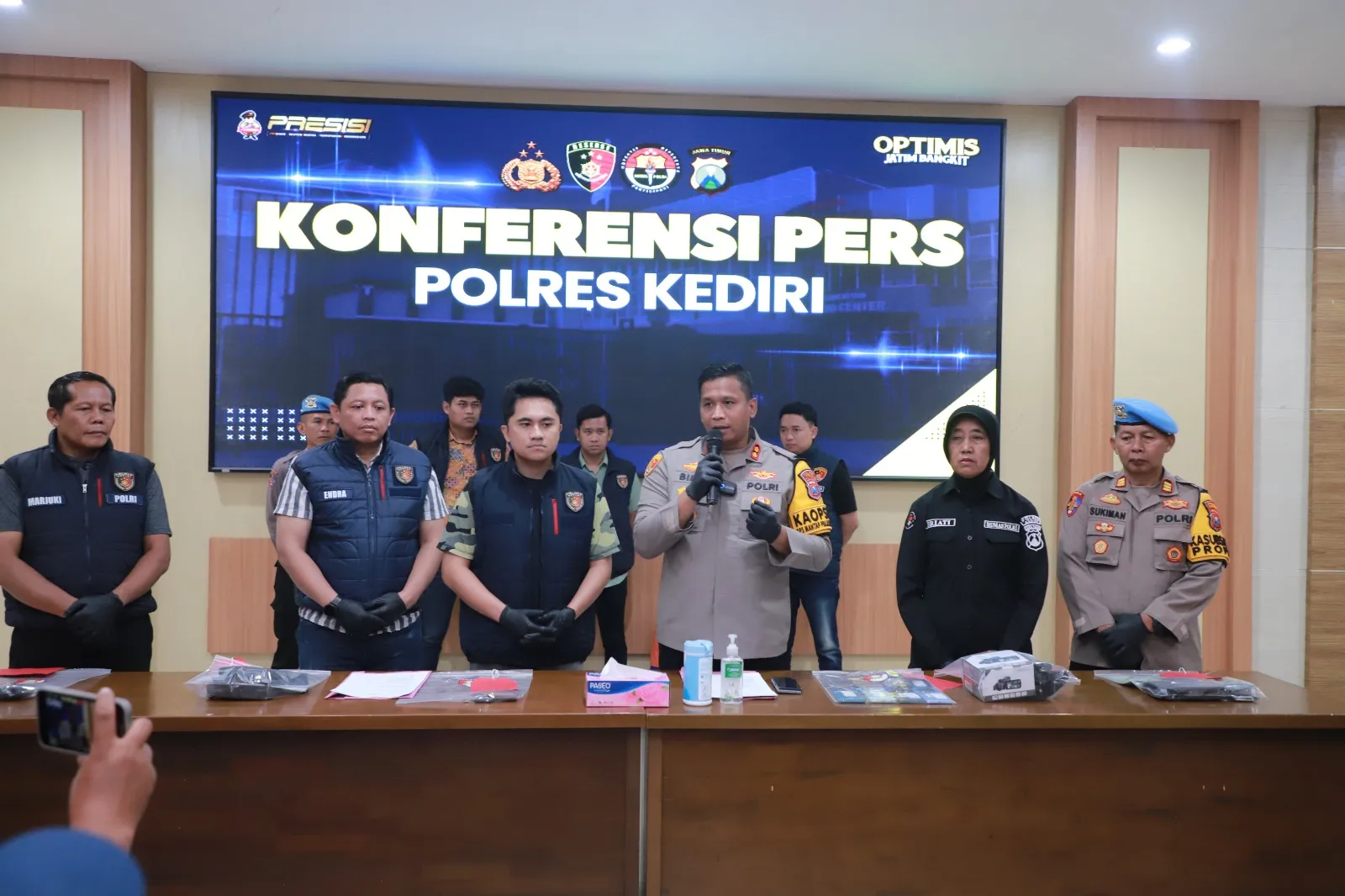 Kurang Dari 24 jam, Polres Kediri Berhasil Amankan Pelaku Pembunuhan
