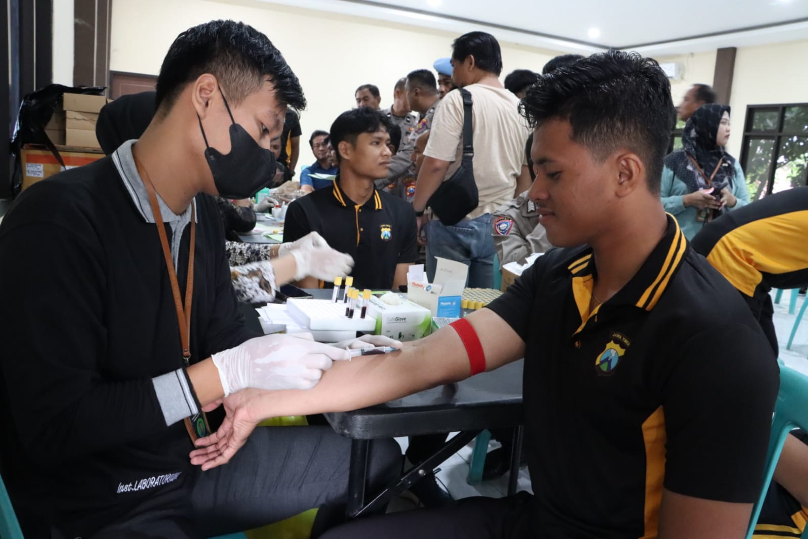 Wujud Kepedulian Sosial, Polres Bangkalan Gelar Bakti Kesehatan Melalui Donor Darah