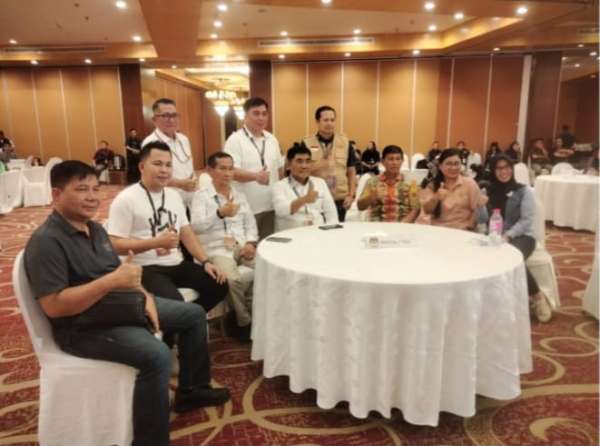 KPU Sulut Tetapkan YSK-VICTORY Gubernur dan Wakil Gubernur Sulawesi Utara Periode 2024-2029