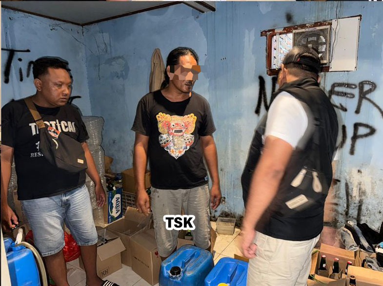 Satresnarkoba Polres Nganjuk Ungkap Kasus Penjualan Miras Tanpa Izin di Tanjunganom