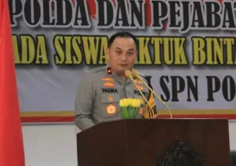 Wakapolda Jatim Beri Pembekalan Pengantar Tugas Siswa Diktuk Bintara Polri Gelombang II/2024 di SPN