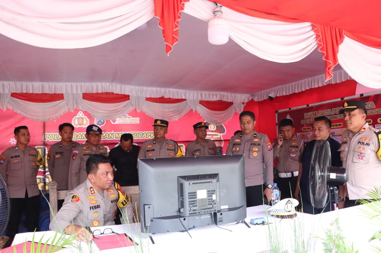 Pastikan Kesiapan Personil, Kapolres Bangkalan Turun Langsung Cek Pos Pelayanan Jelang Nataru