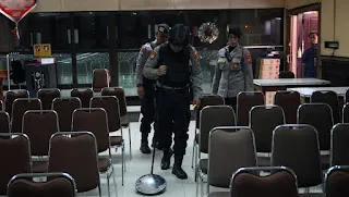 Jelang Misa Natal, Polisi Sterilisasi Gereja di Sidoarjo