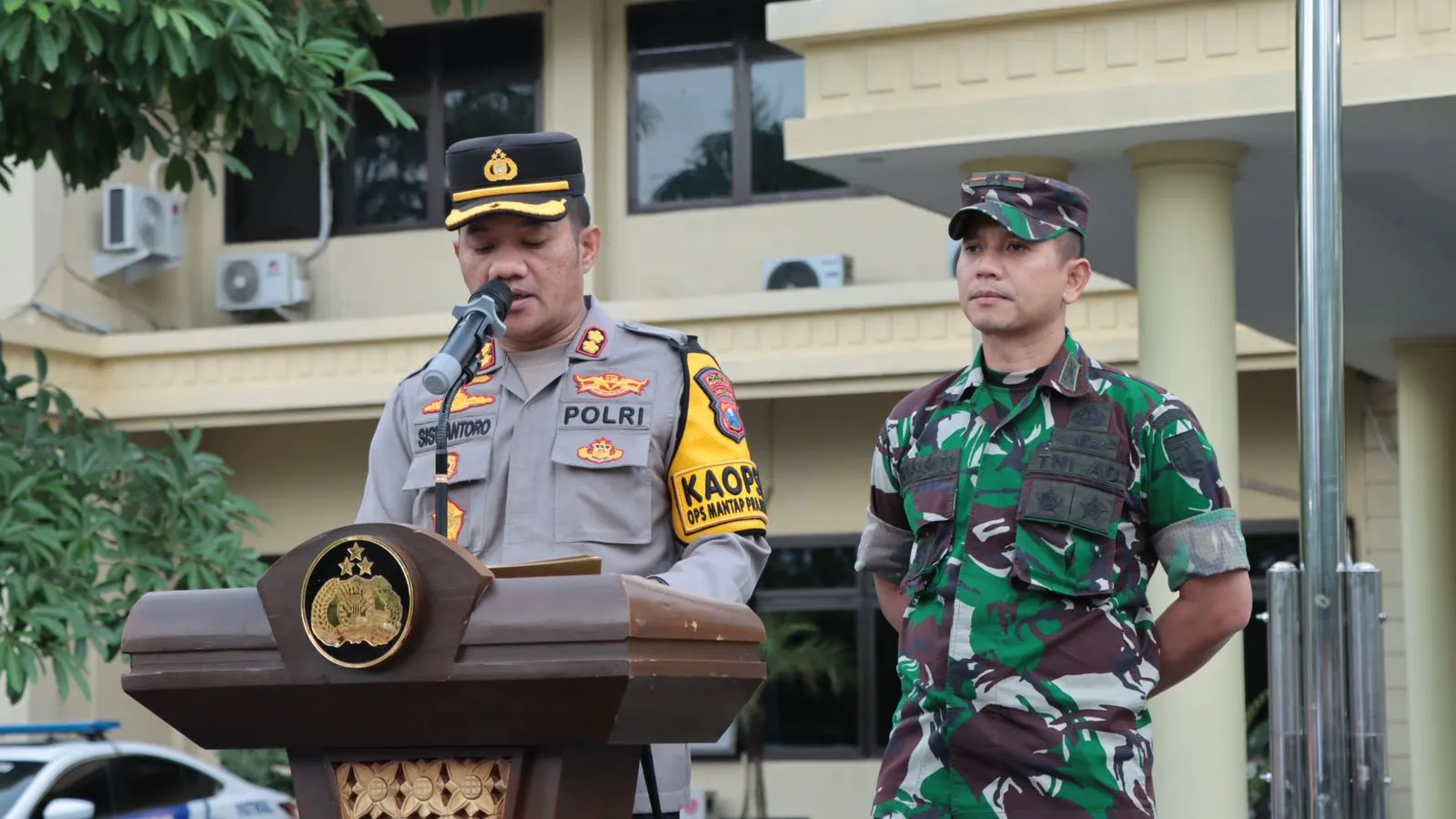 Polres Nganjuk Gelar Apel Kesiapan Pengamanan Malam Tahun Baru 2025