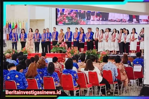 Roktor Berty Sompie Hadiri Perayaan Natal Unsrat Manado, Ajak Semuanya Melangkah Lebih Tinggi
