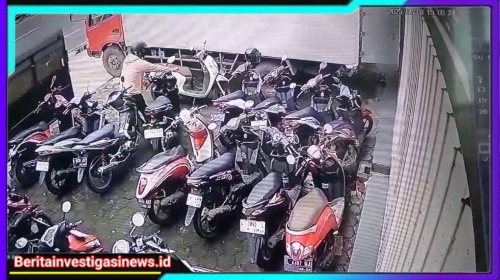 Terekam CCTV, Pasutri Nekat Curi Motor Karyawan di Jalan Kenjeran Surabaya
