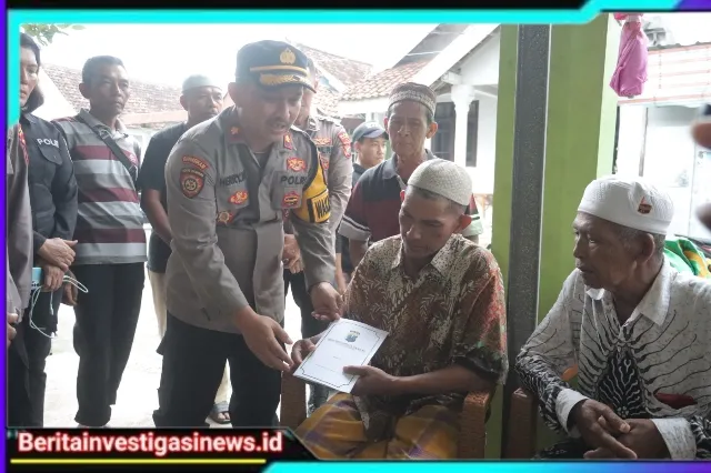 Polres Mojokerto Beri Santunan Duka Kepada Korban Ledakan di Puri