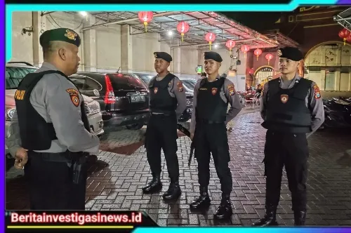 Polisi Lakukan Sterilisasi Klenteng Tjoe Hwie Kiong Kota Kediri, Jamin Keamanan Perayaan Imlek 2576 Kongzili