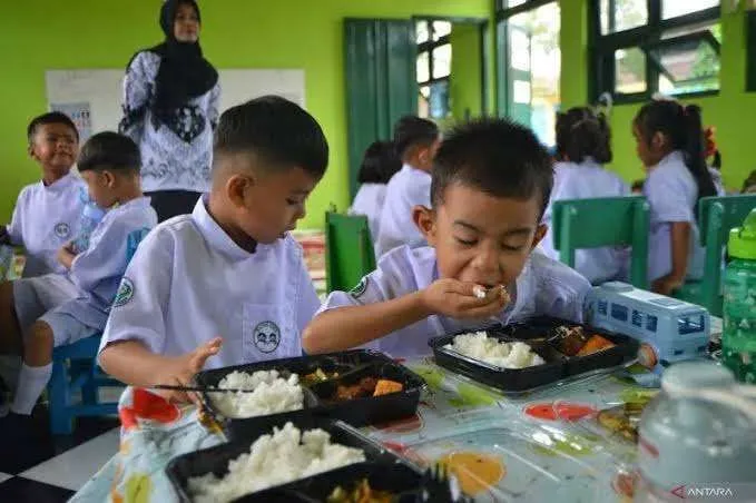 Pemprov Sulut Anggarkan 10M Dukung Program Makan Bergizi Gratis (BMG)