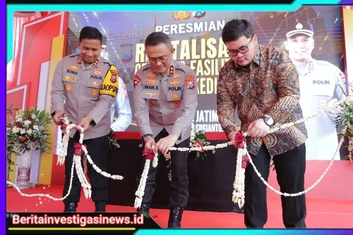 Kapolda Jatim Resmikan GOR Bulutangkis Tathya Dharaka Polres Kediri Kota
